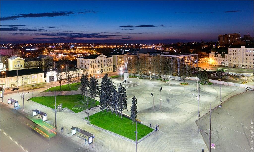 Modern Luxury Studio In The Center Of Kharkiv At Konstitutsii Square Exterior foto